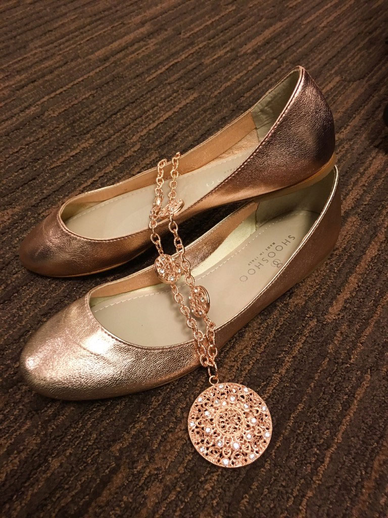 Was für eine tolle Kombination, Kette “ALLEGRA” mit kupferfarbenen Ballerina